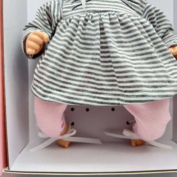 Madame Alexander KITTY 76150 Huggable Huggums Doll 12” - NEW - Picture 3 of 8